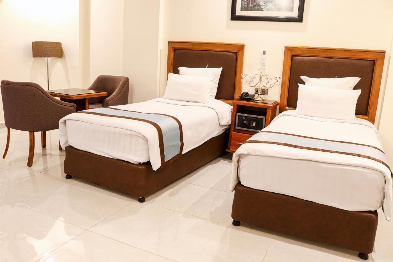 Al Raad Hotel Aqaba Exterior photo