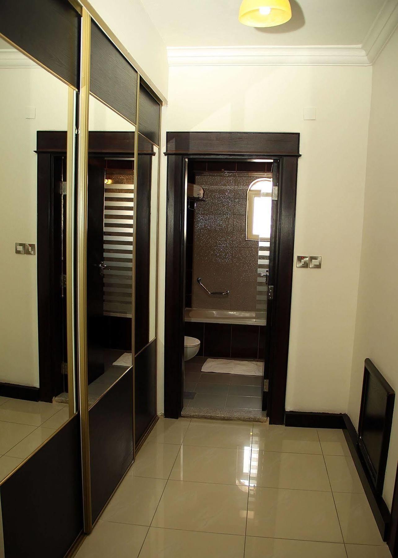 Al Raad Hotel Aqaba Exterior photo