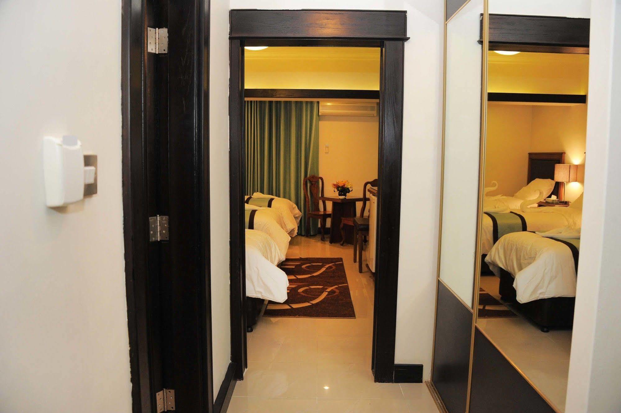 Al Raad Hotel Aqaba Exterior photo