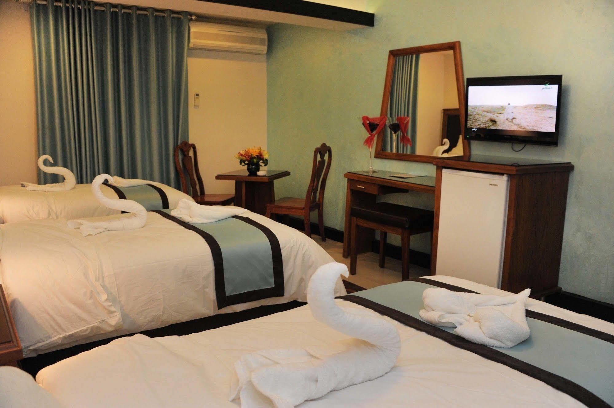 Al Raad Hotel Aqaba Exterior photo